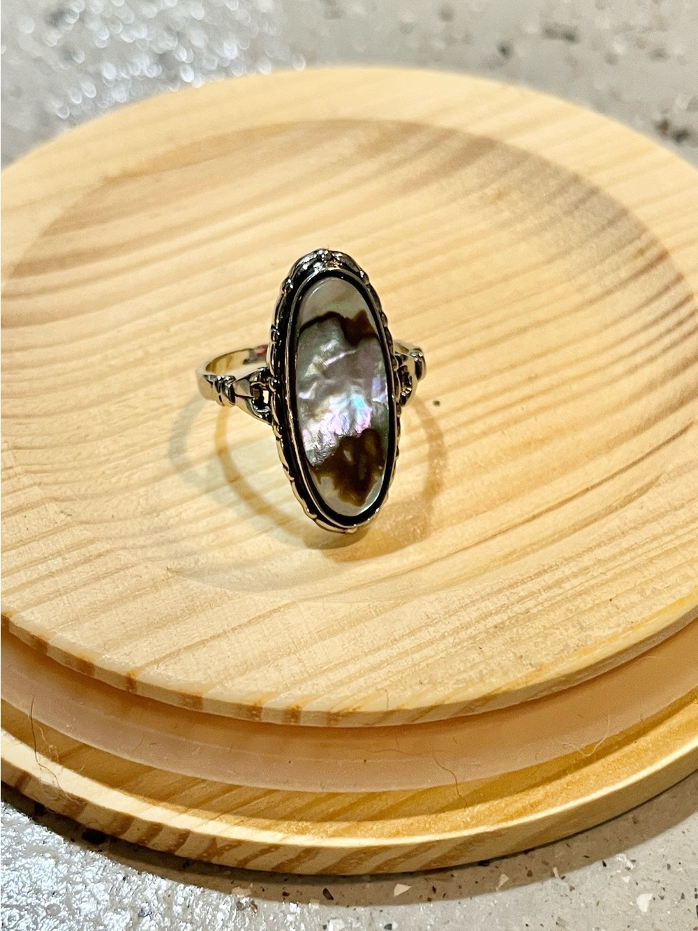 VINTAGE SETA ABALONE SHELL STAMPED STATEMENT COCKTAIL RING SILVER SIZE 8.5